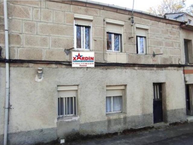 Casa en venta en Allariz