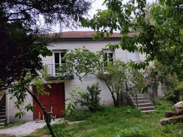 Casa en venta en Allariz