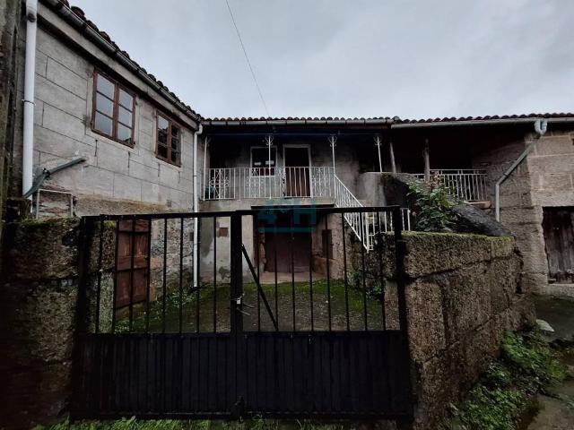 Casa en venta en Allariz