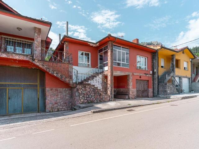 Casa en venta en Aller, Asturias