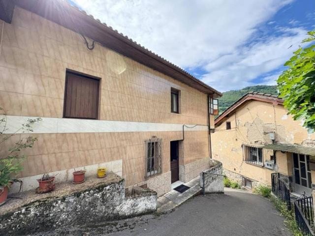 Casa en venta en Aller, Asturias