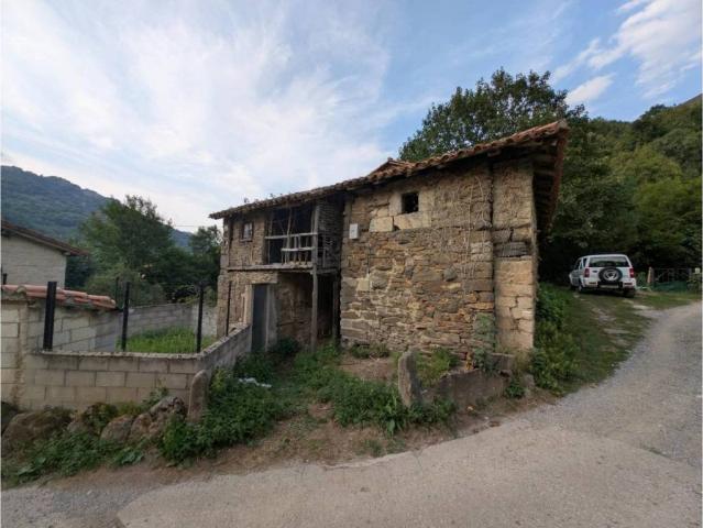 Casa en venta en Aller, Asturias