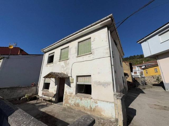 Casa en venta en Aller, Asturias