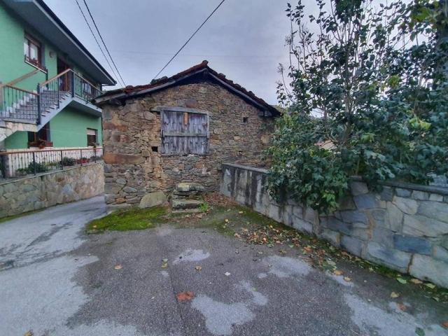 Casa en venta en Aller, Asturias