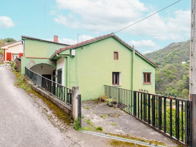 Casa en venta en Aller, Asturias