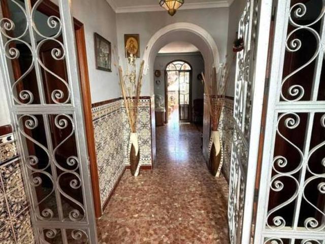 Casa en venta en Almadén De La Plata, Andalucía