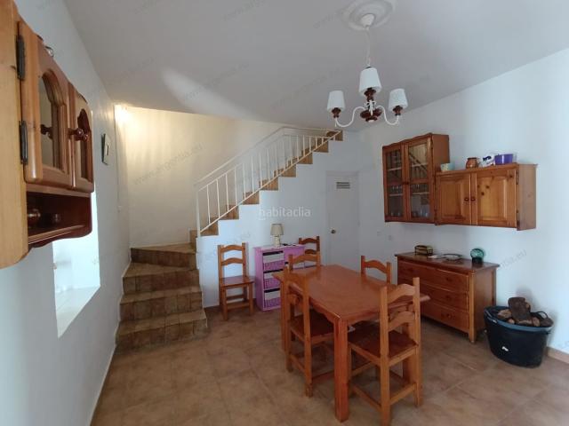 Casa en venta en Almadén De La Plata, Andalucía