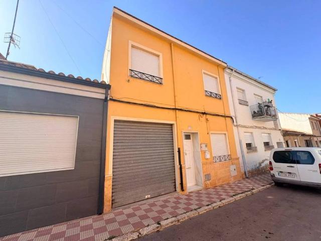 Casa en venta en Almansa, Castilla-La Mancha