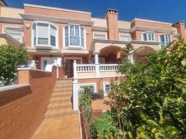 Casa en venta en Villa Blanca, Almería