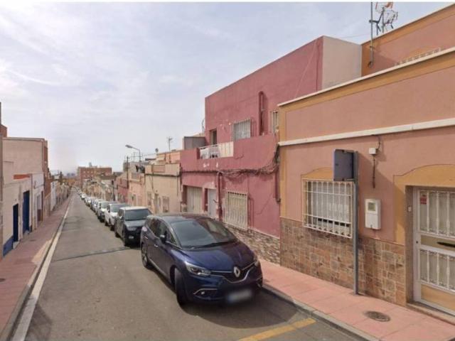 Casa en venta en Almería, Andalucía