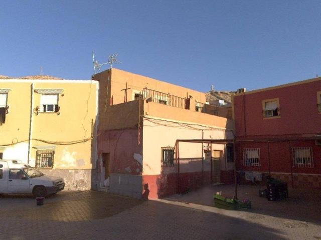 Casa en venta en Almería, Andalucía