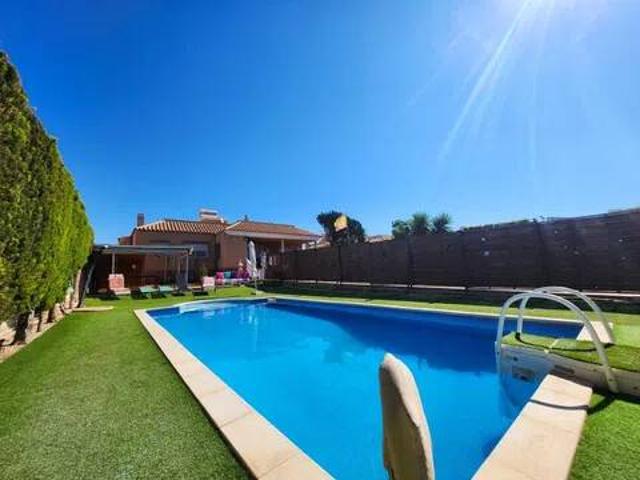 Casa en venta en Almería, Andalucía