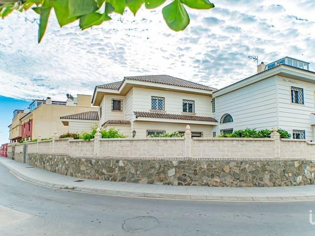 Casa en venta en Oliveros, Almería
