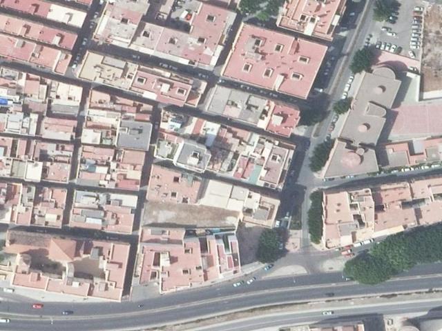Casa en venta en Almedina, Almería
