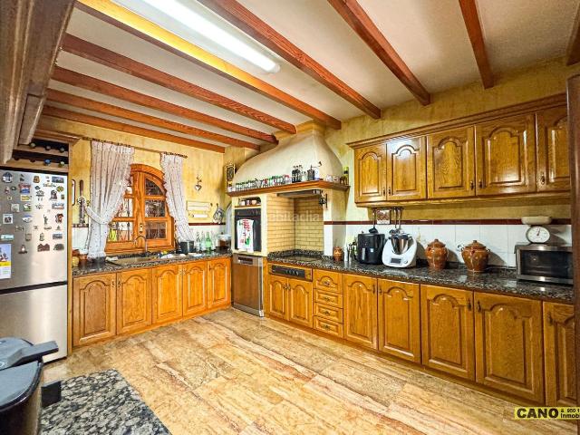 Casa en venta en Almedina, Almería