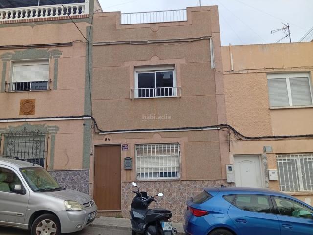 Casa en venta en Almedina, Almería