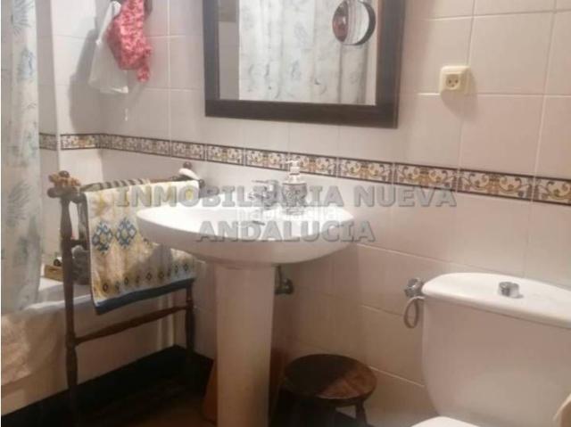 Casa en venta en Almedina, Almería