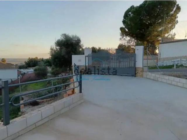 Casa en venta en Almodóvar Del Río, Andalucía