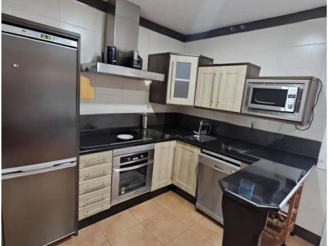 Casa en venta en Almoharín, Extremadura
