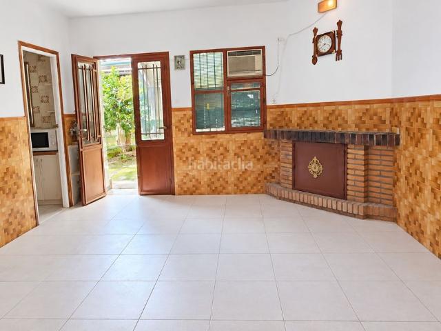 Casa en venta en Almoharín, Extremadura