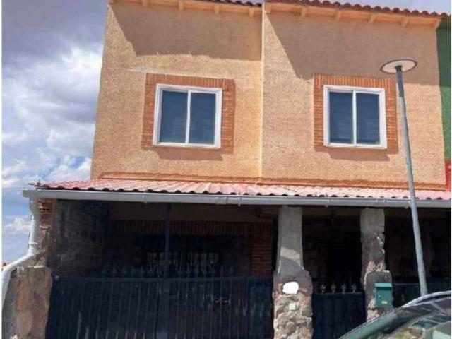 Casa en venta en Almonacid De Toledo, Castilla-La Mancha