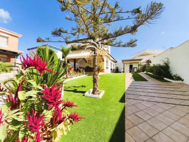 Casa en venta en El Condado, Andalucía