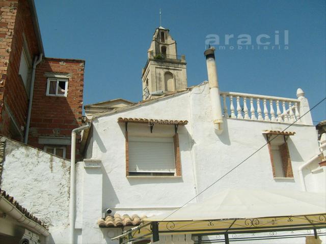 Casa en venta en Almudaina