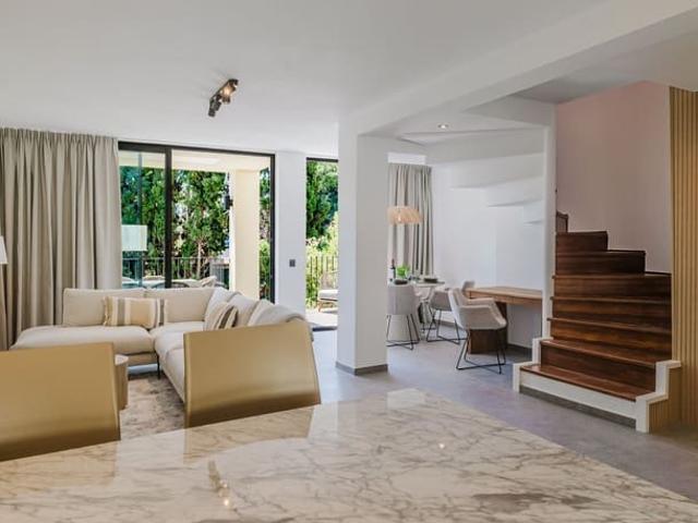 Casa en venta en Nueva Andalucía, Costa del Sol Occidental