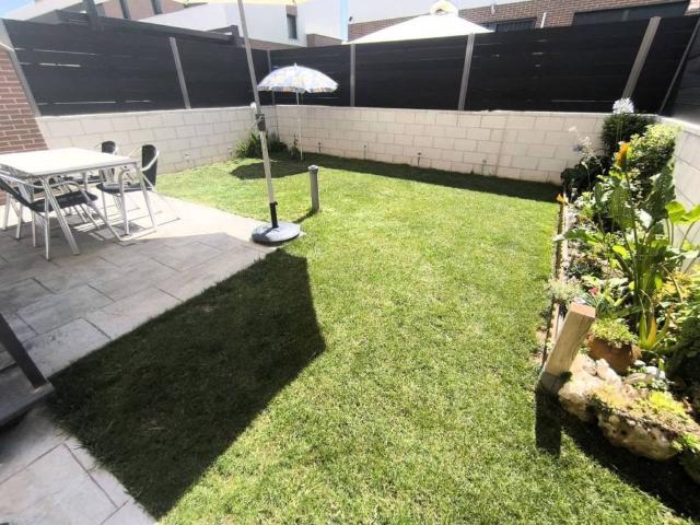 Casa en venta en Alovera, Guadalajara