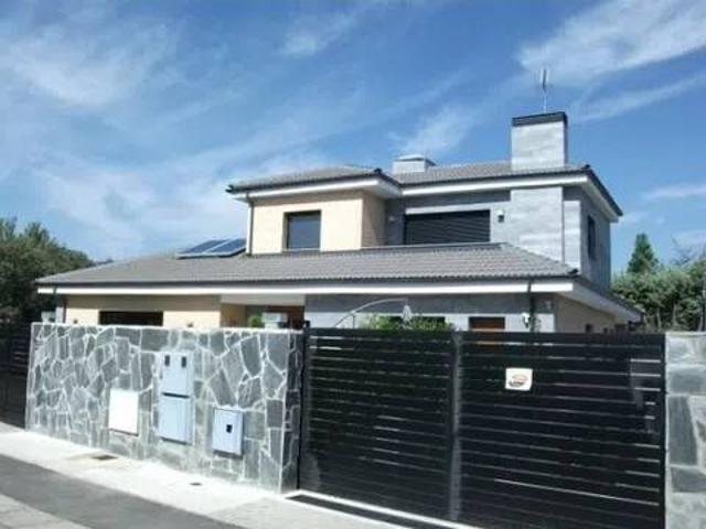 Casa en venta en Alpedrete, Madrid