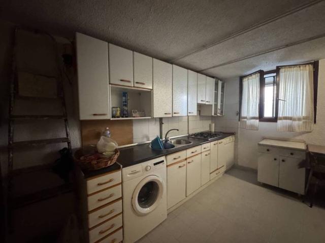Casa en venta en Sakana, Navarra