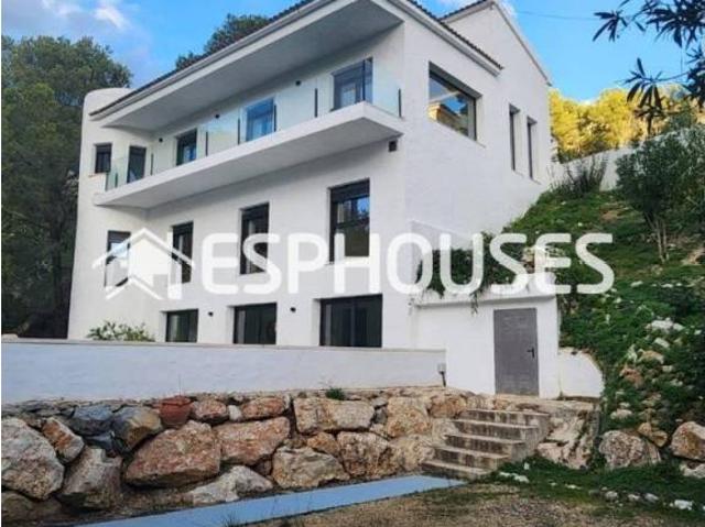 Casa en venta en la Marina Baixa, Valencia