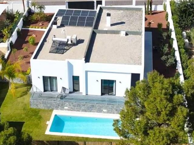 Casa en venta en la Marina Baixa, Valencia