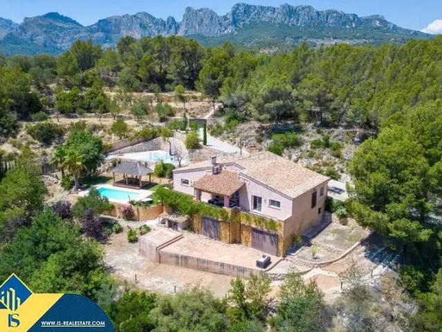 Casa en venta en la Marina Baixa, Valencia