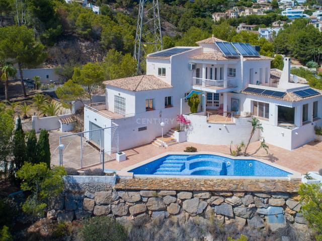 Casa en venta en Urbanització Serra d'Altea, la Marina Baixa
