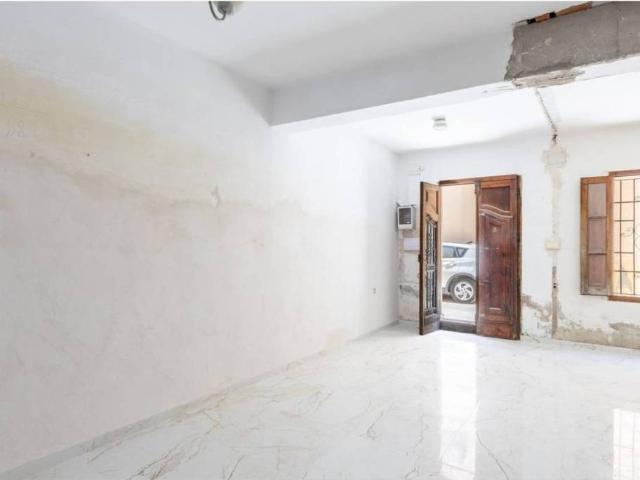 Casa en venta en Alzira, València / Valencia