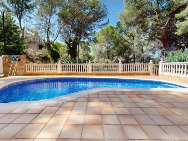 Casa en venta en Alzira, València / Valencia