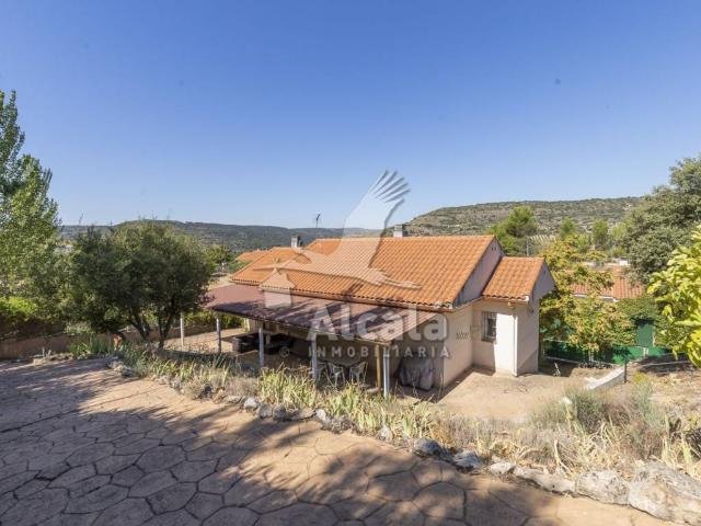 Casa en venta en Ambite, Madrid