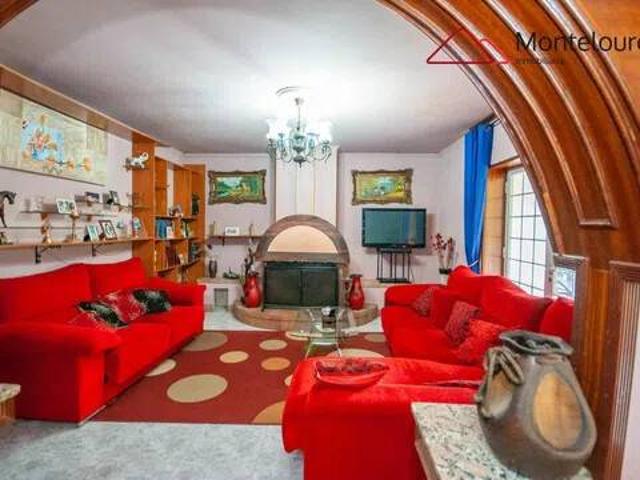 Casa en venta en Ames, Santiago