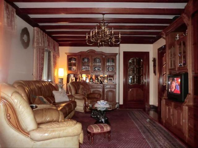 Casa en venta en Ames, Santiago