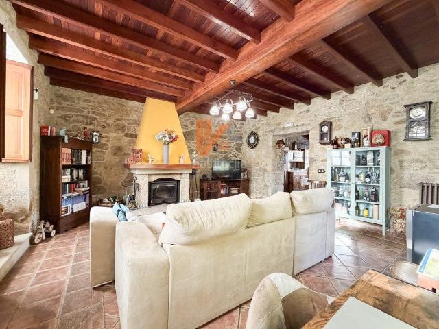Casa en venta en Ames, Santiago