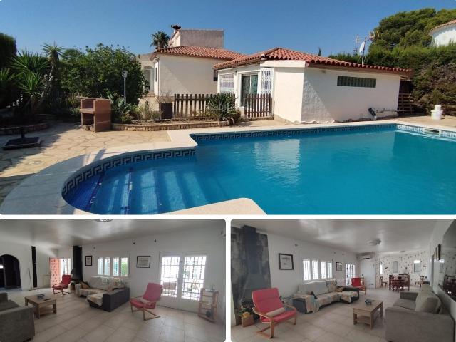 Casa en venta en les Tres Cales, L'ametlla De Mar