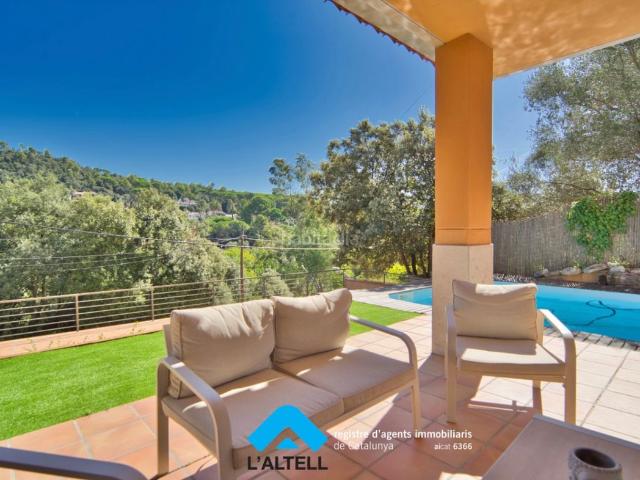 Casa en venta en el Serrat de l'Ocata, Vallès Oriental