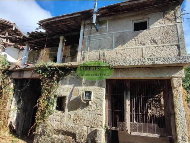 Casa en venta en Ourense, Galicia