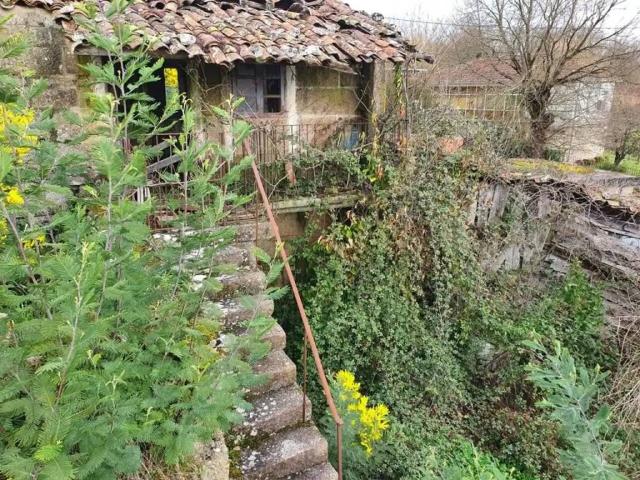 Casa en venta en Ourense, Galicia