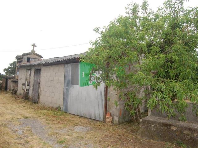 Casa en venta en Ourense, Galicia