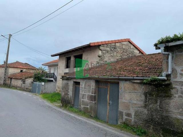 Casa en venta en Ourense, Galicia