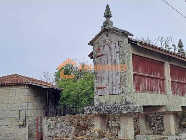 Casa en venta en Ourense, Galicia