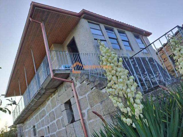 Casa en venta en Ourense, Galicia