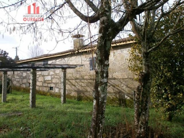 Casa en venta en Amoeiro, Ourense